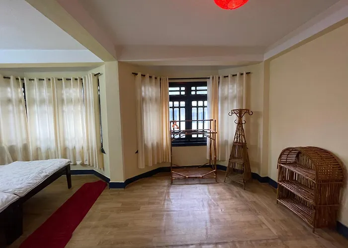 Dzambala Gasthuis Kathmandu
